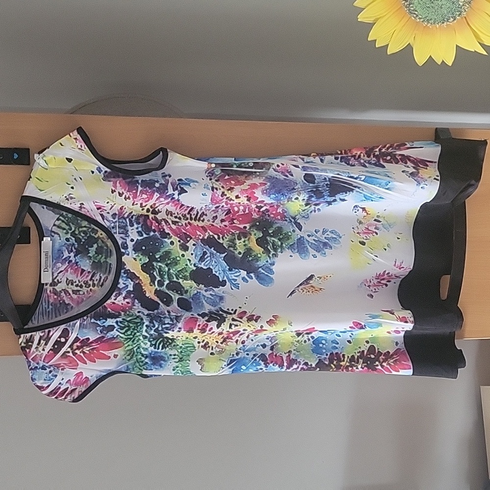 Domain M sleeveless top
